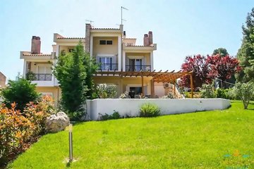 villa for Rent - Cassandra